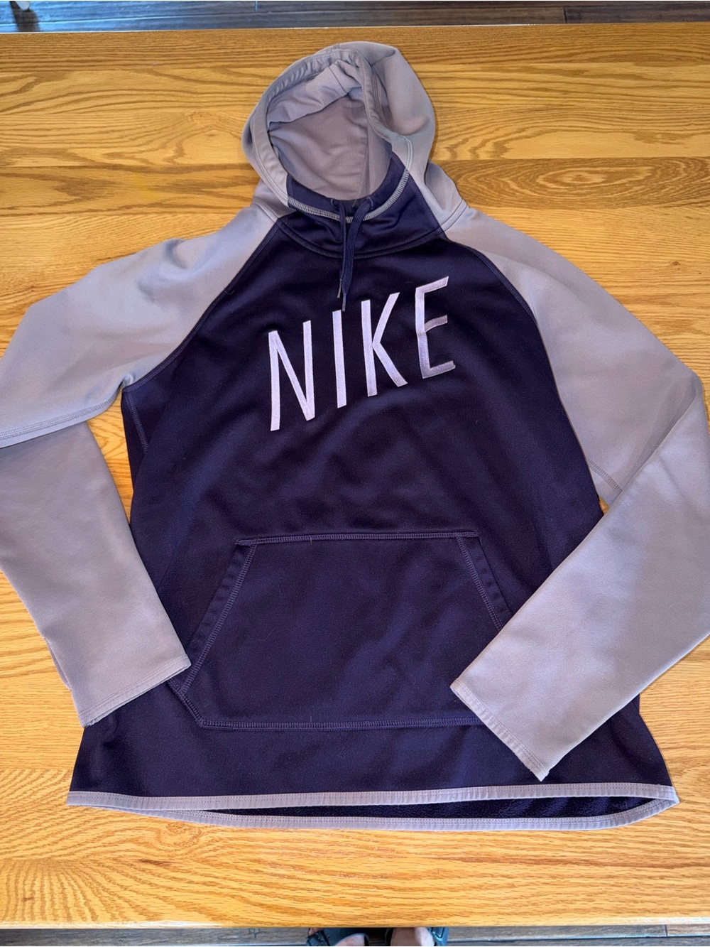 Nike Dri-FIT Hooded Pullover - Purple & Light Lavender
